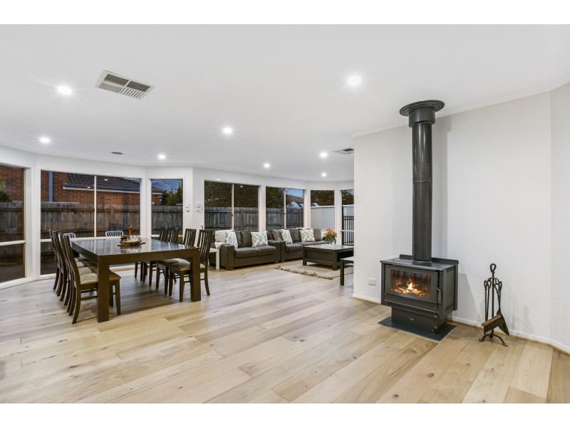 46 Wood Road, Narre Warren South VIC 3805