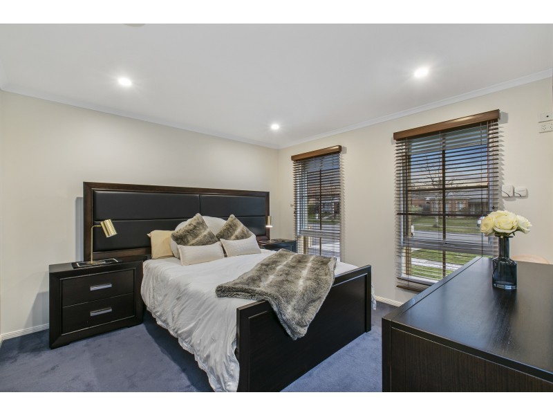 46 Wood Road, Narre Warren South VIC 3805