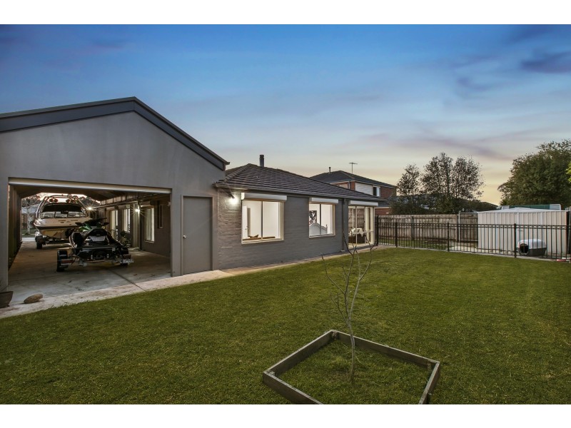 46 Wood Road, Narre Warren South VIC 3805