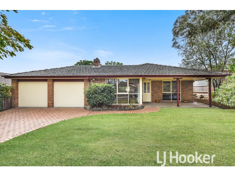 5 Andrew Court, Pakenham VIC 3810