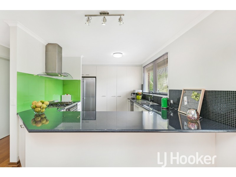 5 Andrew Court, Pakenham VIC 3810