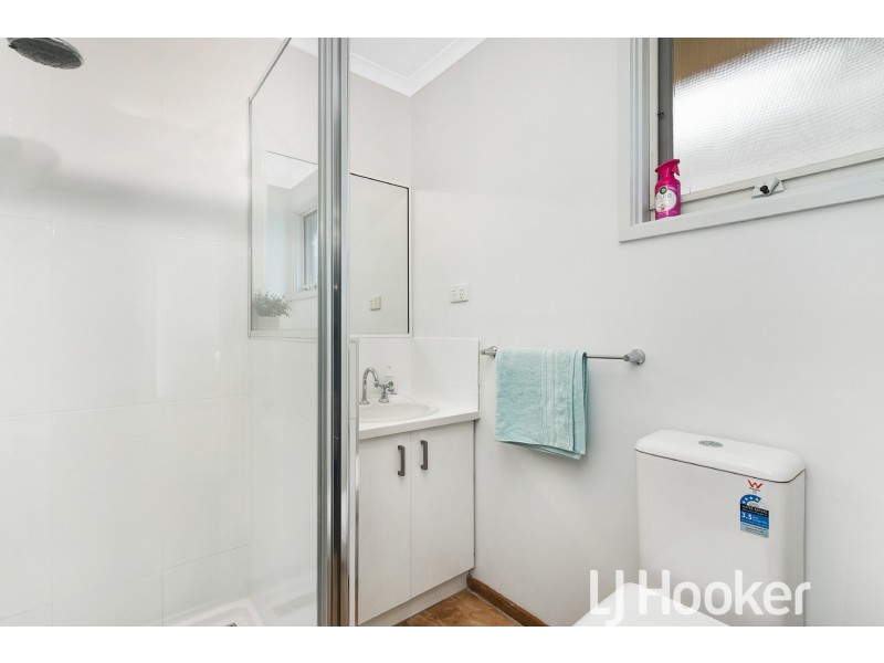 5 Andrew Court, Pakenham VIC 3810