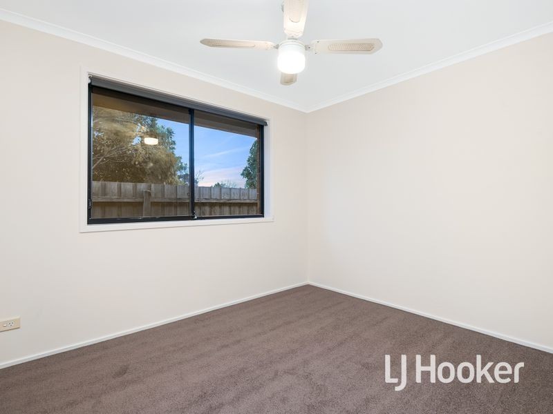 5 Benny Place, Berwick VIC 3806