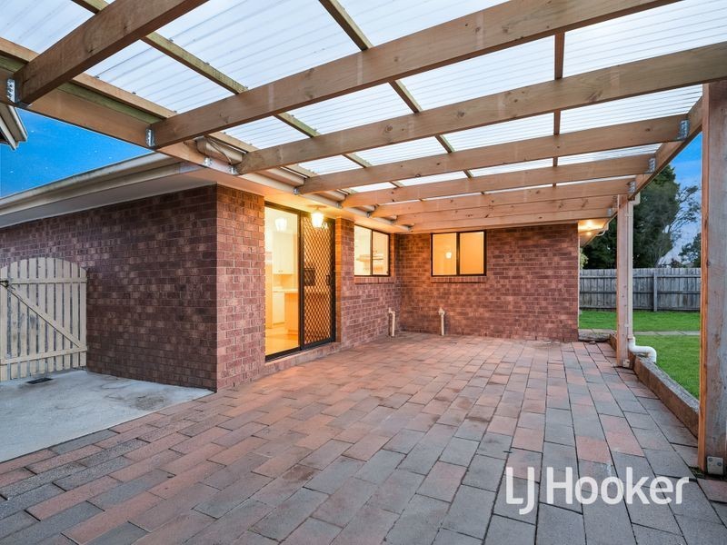 5 Benny Place, Berwick VIC 3806