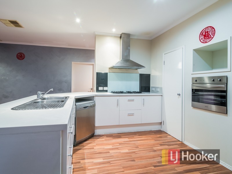 12 Clocktower Court, Berwick VIC 3806