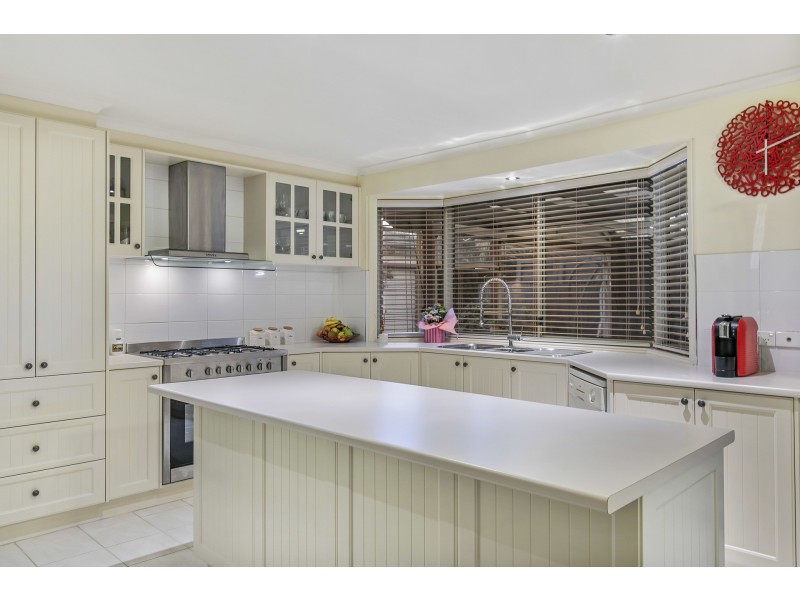 5 Shamrock Close, Narre Warren South VIC 3805