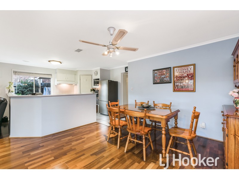 13 Nestle Retreat, Berwick VIC 3806