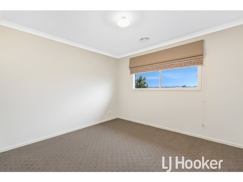 5 Jack William Way, Berwick VIC 3806