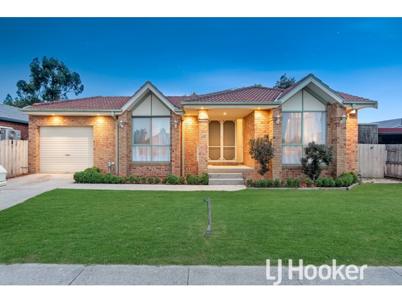 24 Baringa Park Drive, Narre Warren South VIC 3805
