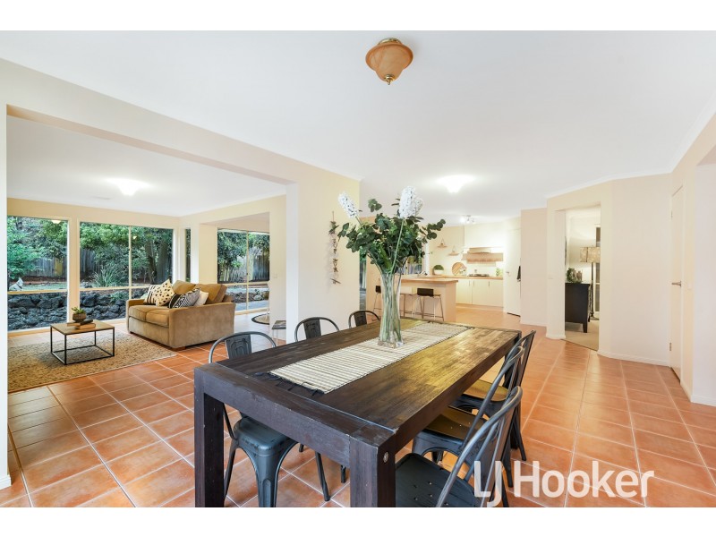 23 Barton Mews, Berwick VIC 3806