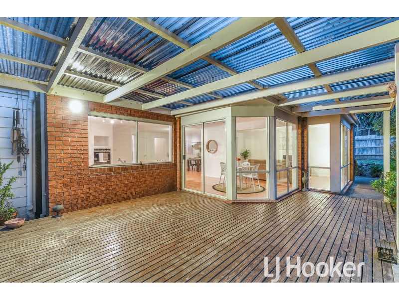 23 Barton Mews, Berwick VIC 3806