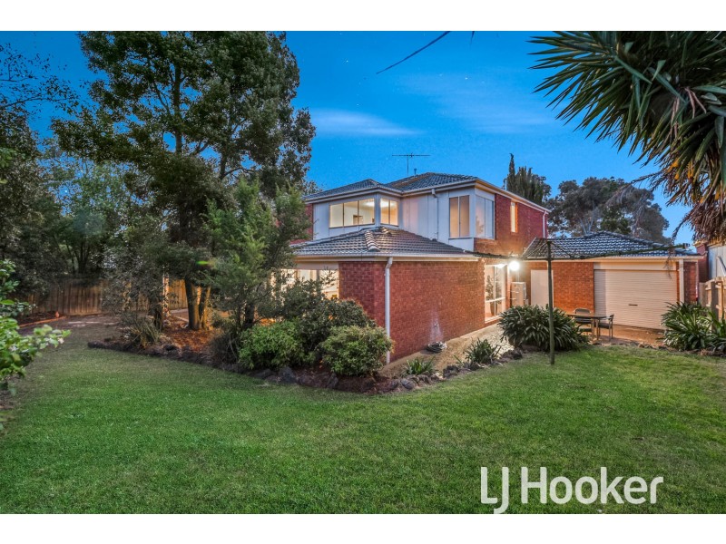 23 Barton Mews, Berwick VIC 3806