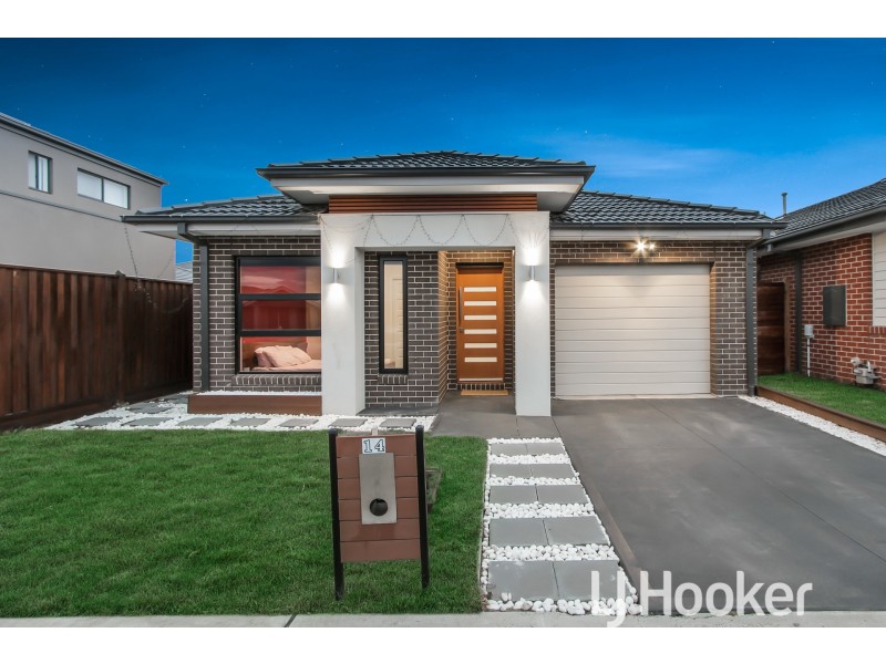 14 Mossey Crescent, Cranbourne East VIC 3977