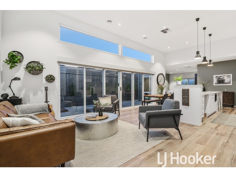 50 Timbertop Boulevard, Officer VIC 3809