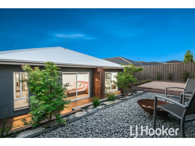 50 Timbertop Boulevard, Officer VIC 3809