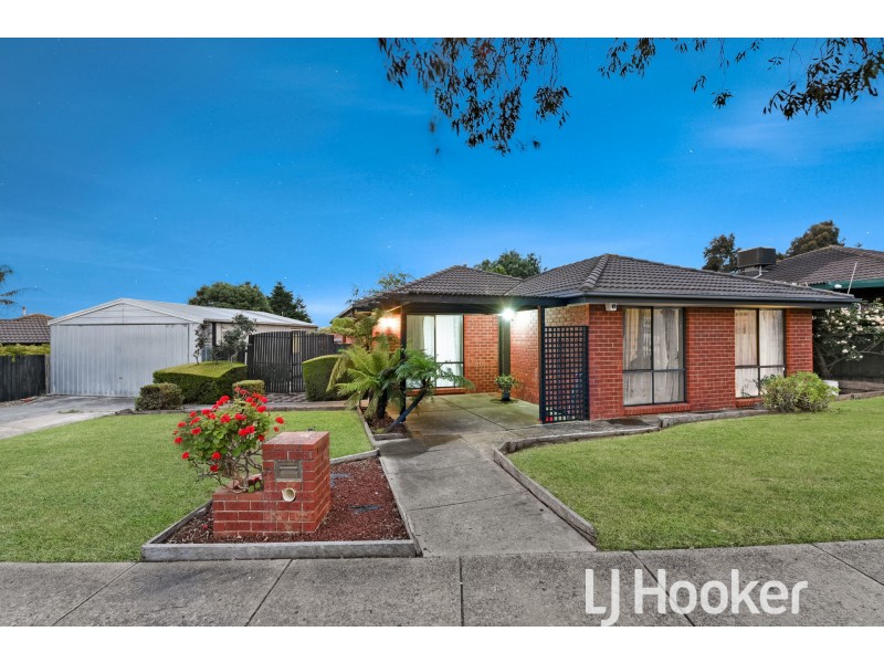 19 Geraldine Drive, Hampton Park VIC 3976