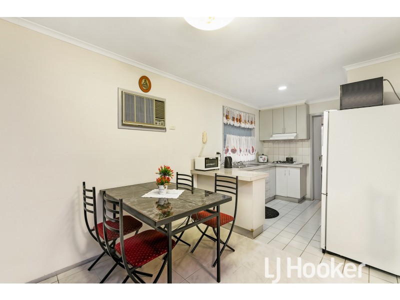 19 Geraldine Drive, Hampton Park VIC 3976
