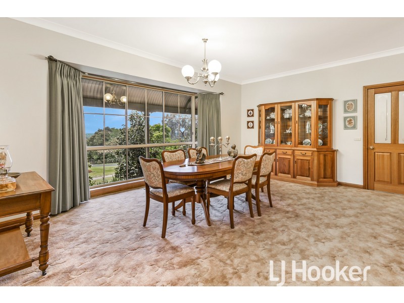 11 Angela Court, Narre Warren North VIC 3804