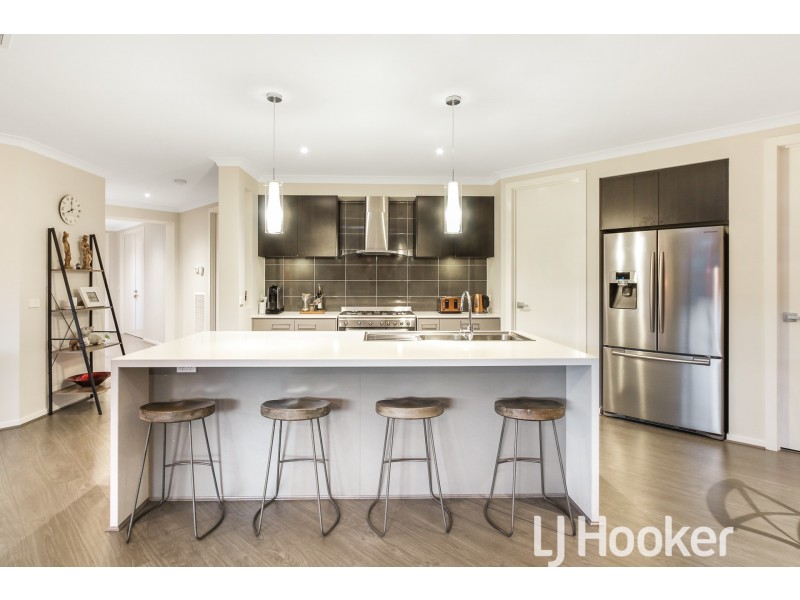 13 Lincoln Avenue, Officer VIC 3809