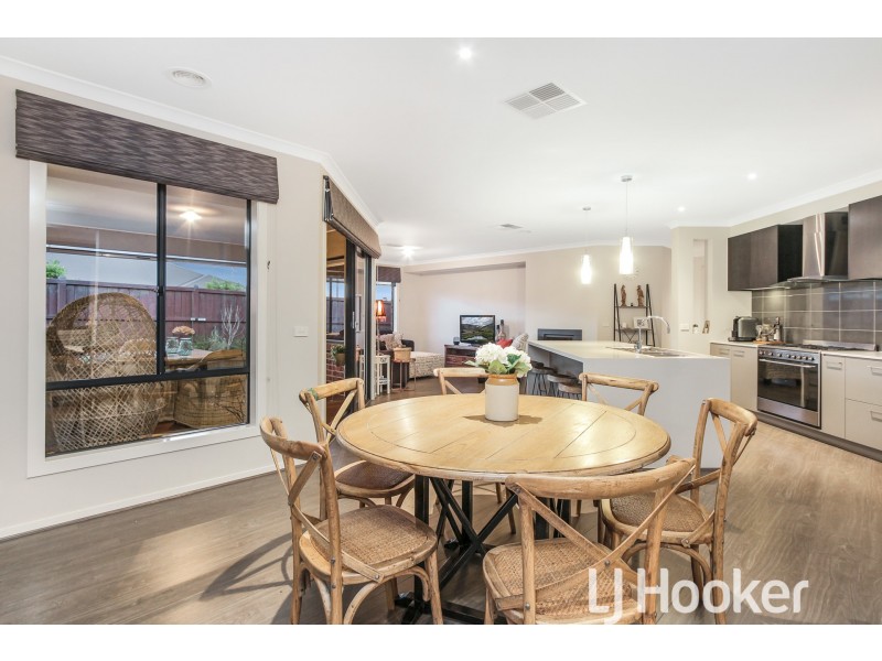 13 Lincoln Avenue, Officer VIC 3809