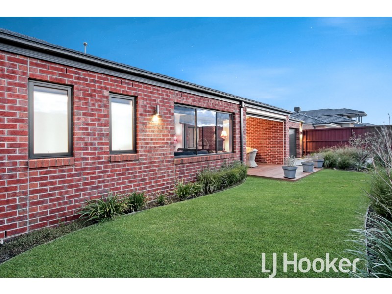 13 Lincoln Avenue, Officer VIC 3809