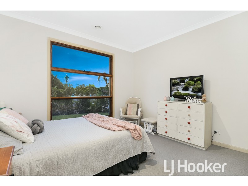 56 Wood Road, Narre Warren South VIC 3805