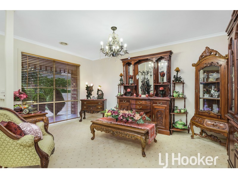 63 Tralee Circuit, Narre Warren VIC 3805