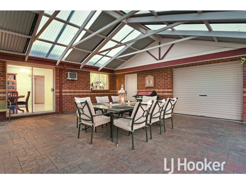 63 Tralee Circuit, Narre Warren VIC 3805