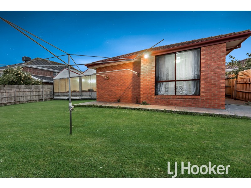 6 Janson Close, Narre Warren South VIC 3805
