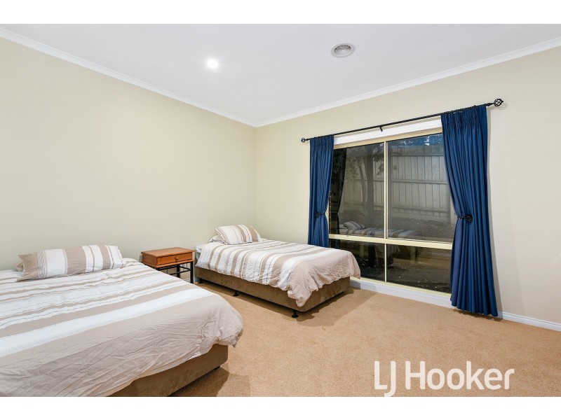 18 Yaldara Drive, Berwick VIC 3806