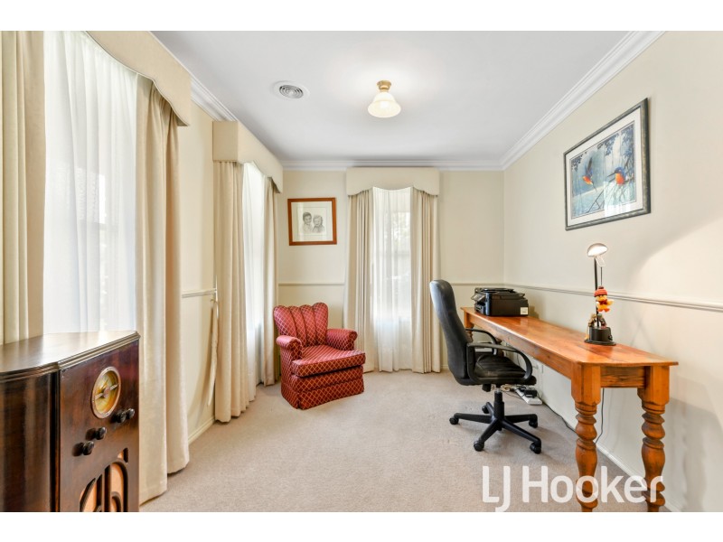 13 Stirling Circuit, Beaconsfield VIC 3807