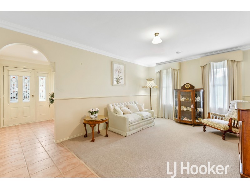 13 Stirling Circuit, Beaconsfield VIC 3807