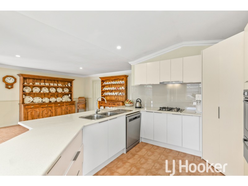 13 Stirling Circuit, Beaconsfield VIC 3807