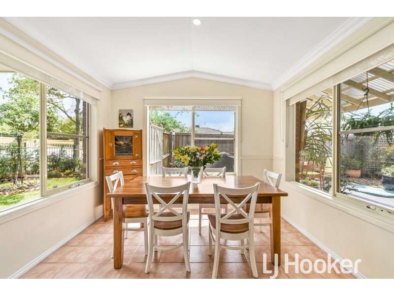 13 Stirling Circuit, Beaconsfield VIC 3807