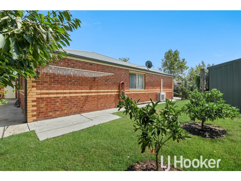 13 Stirling Circuit, Beaconsfield VIC 3807
