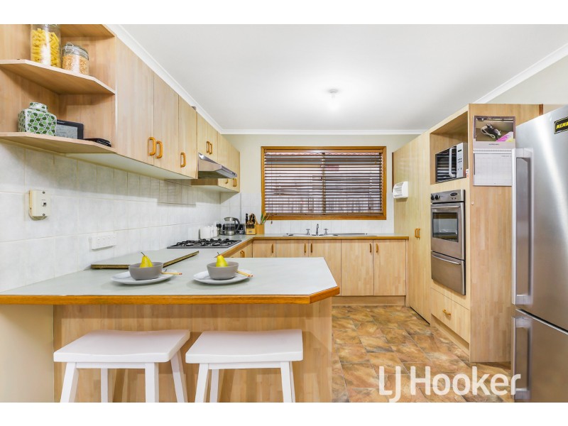 21 Norman Place, Narre Warren VIC 3805