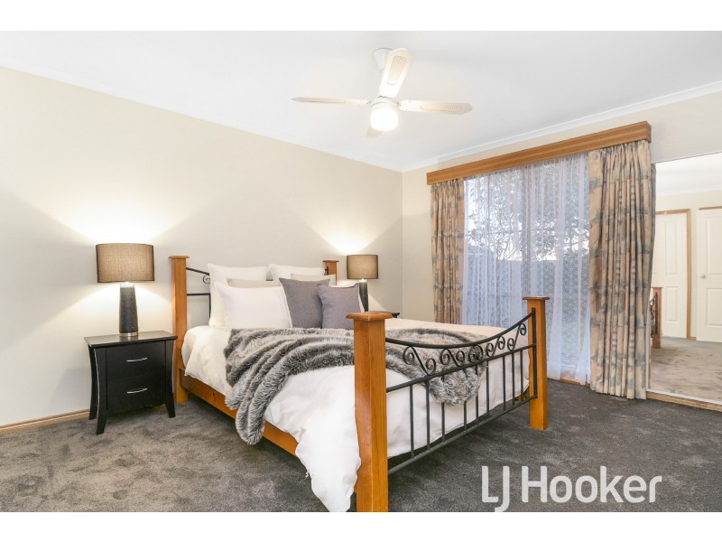 21 Norman Place, Narre Warren VIC 3805