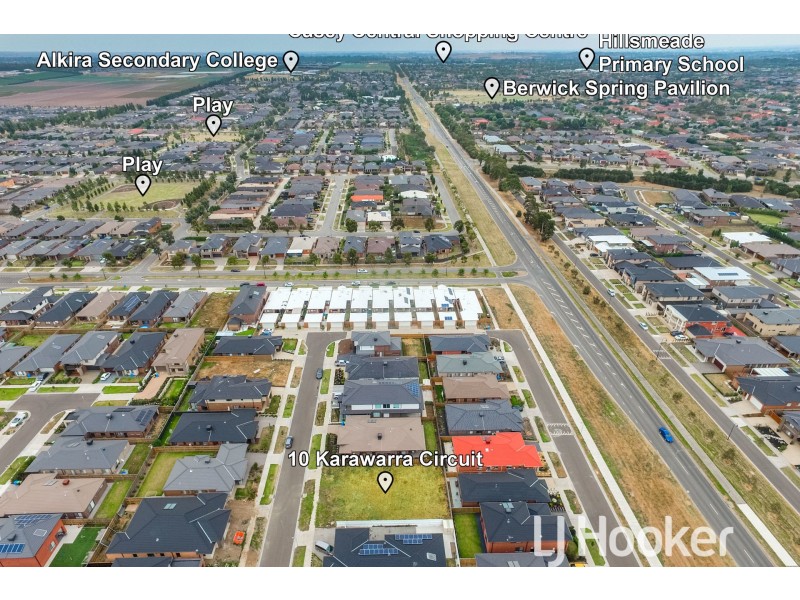 10 Karawarra Circuit, Cranbourne North VIC 3977