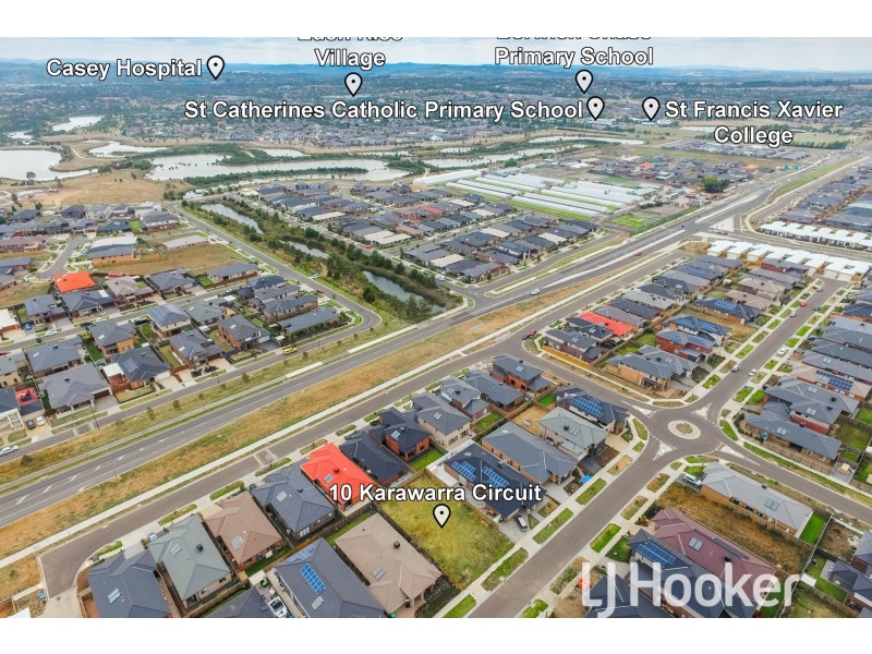10 Karawarra Circuit, Cranbourne North VIC 3977