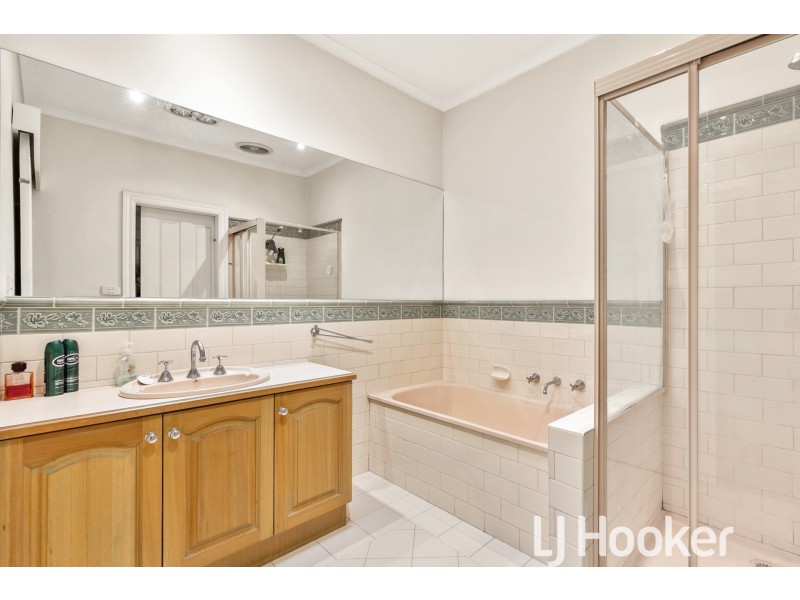 19A Jericho Court, Berwick VIC 3806