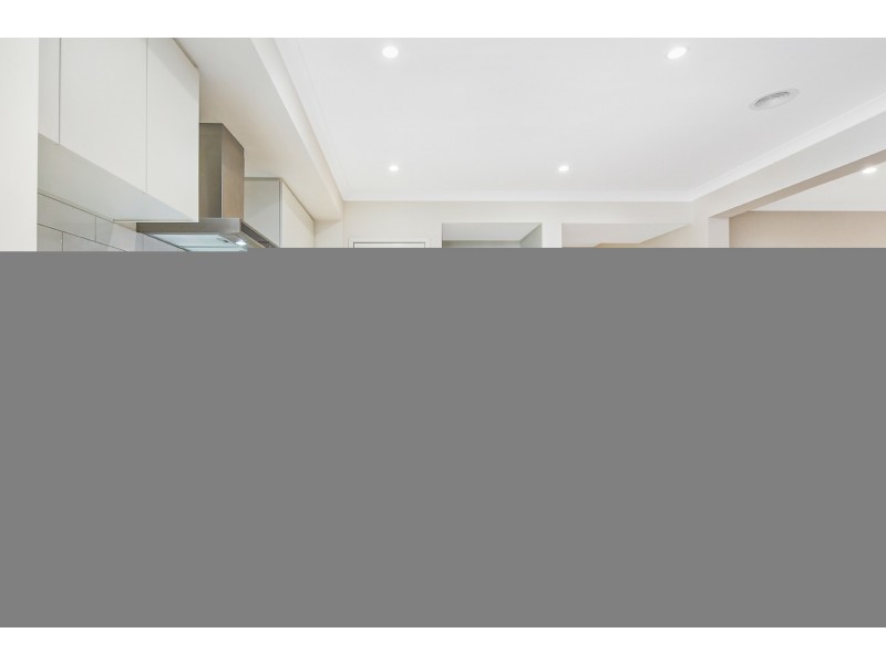 19 Wheelwright Street, Clyde North VIC 3978