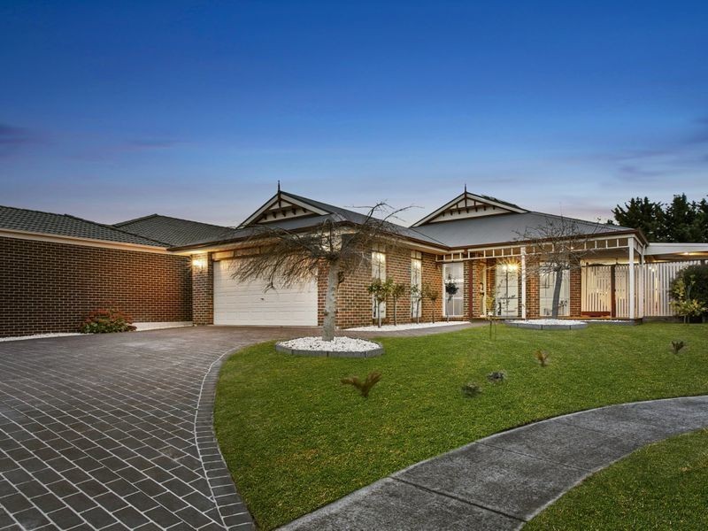 13 Castellana Court, Narre Warren South VIC 3805