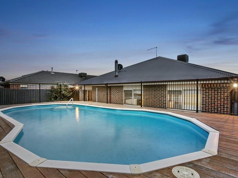 13 Castellana Court, Narre Warren South VIC 3805