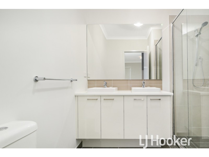 9 Mississippi Avenue, Clyde VIC 3978