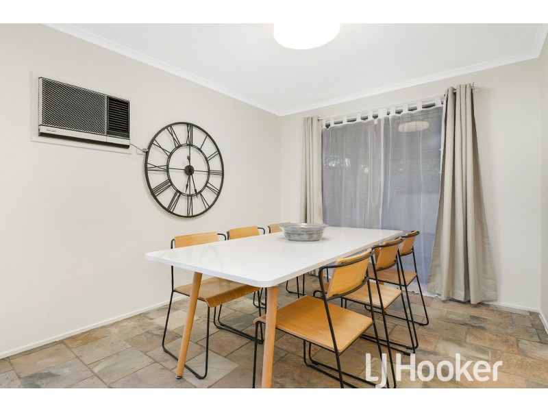 11 Redwood Court, Narre Warren VIC 3805