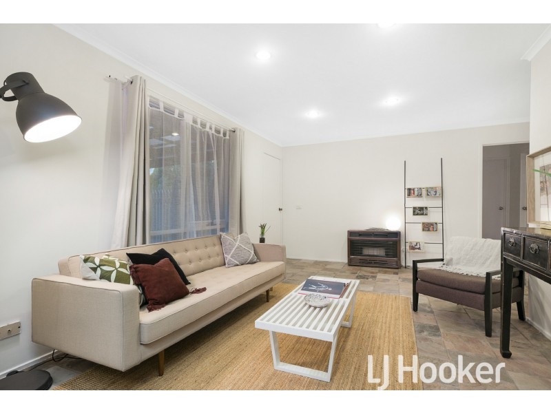 11 Redwood Court, Narre Warren VIC 3805