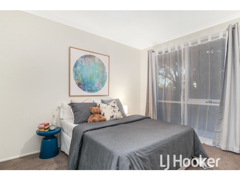 11 Redwood Court, Narre Warren VIC 3805