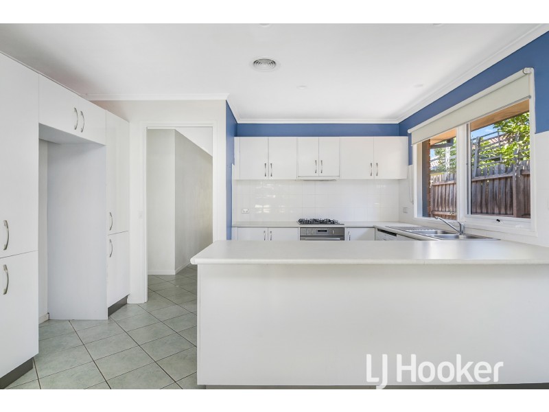 6 Venables Court, Berwick VIC 3806