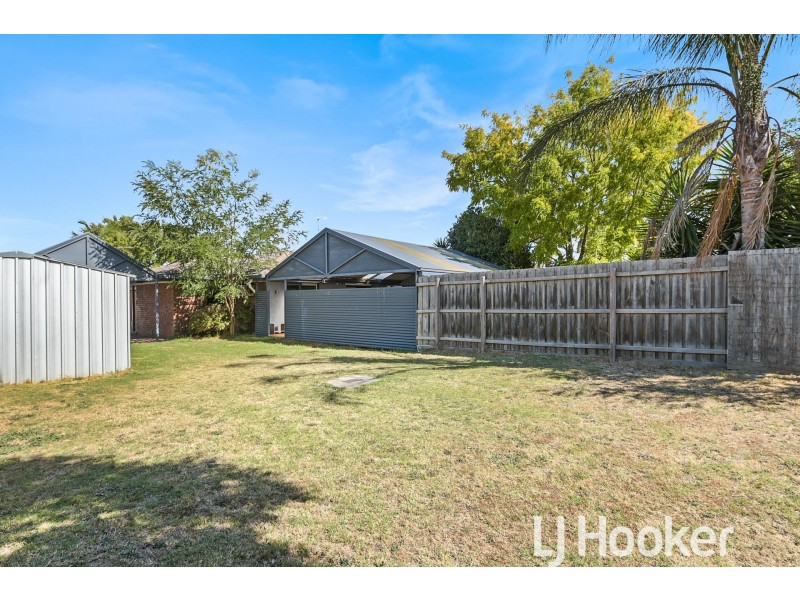 6 Venables Court, Berwick VIC 3806