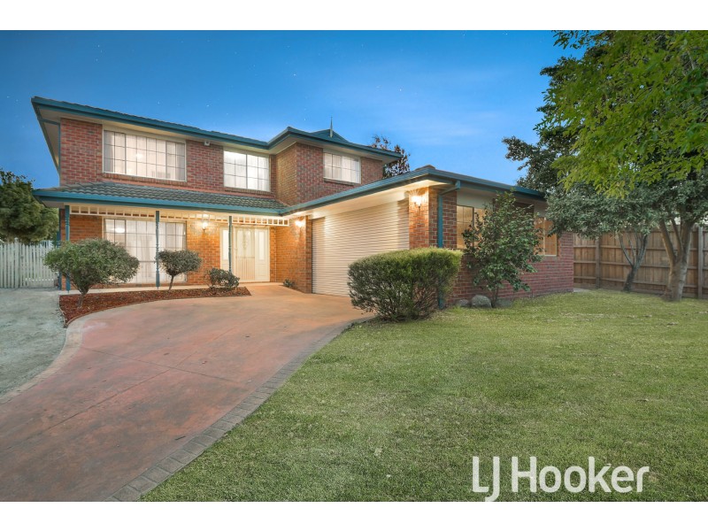 9 Edward Court, Berwick VIC 3806